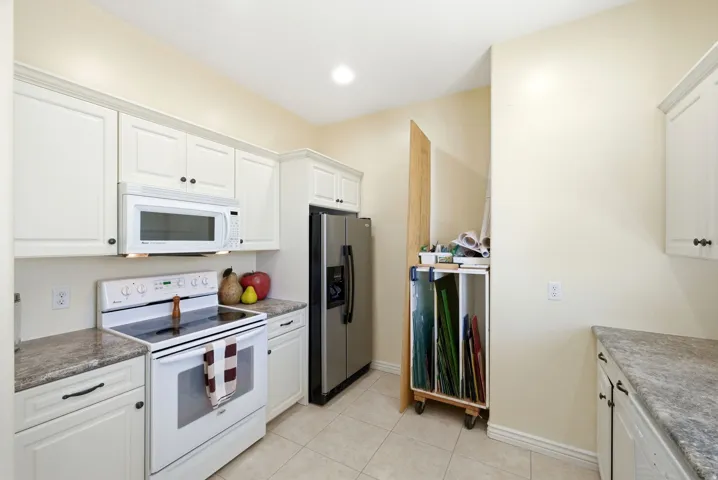 908 Fremont Rd, Bountiful, Utah 84010