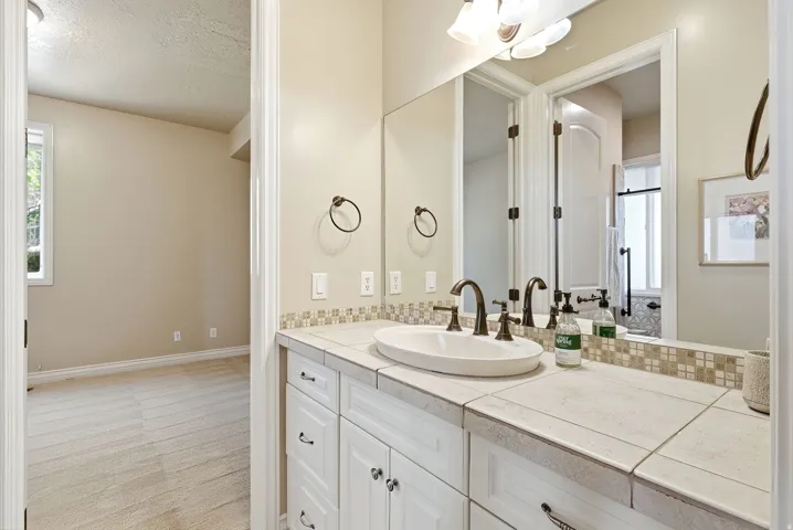 908 Fremont Rd, Bountiful, Utah 84010