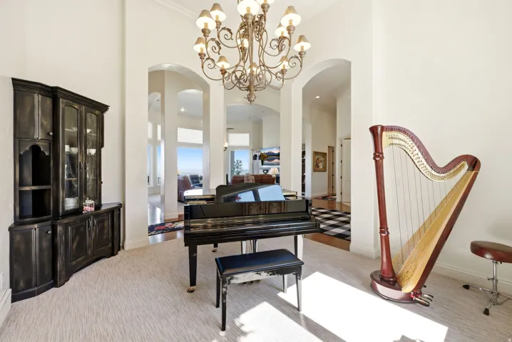 908 Fremont Rd, Bountiful, Utah 84010