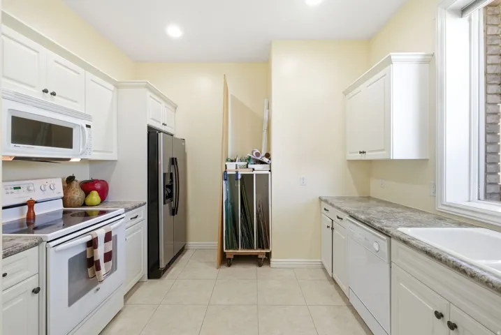 908 Fremont Rd, Bountiful, Utah 84010