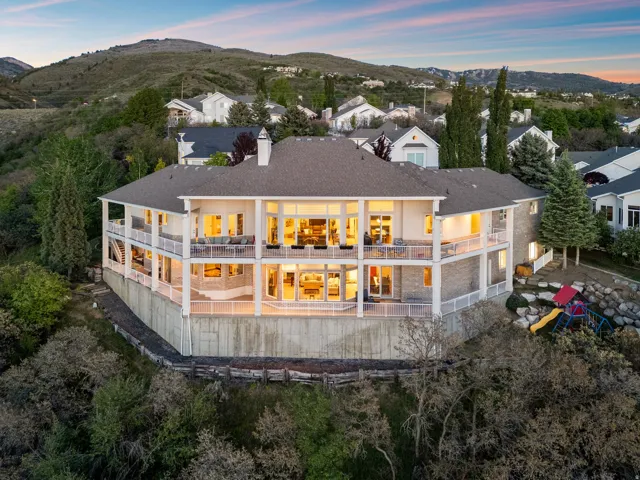 908 Fremont Rd, Bountiful, Utah 84010