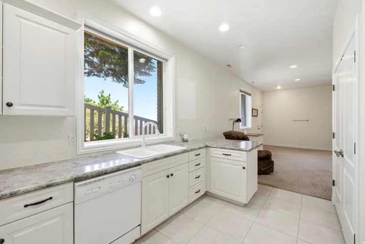 908 Fremont Rd, Bountiful, Utah 84010