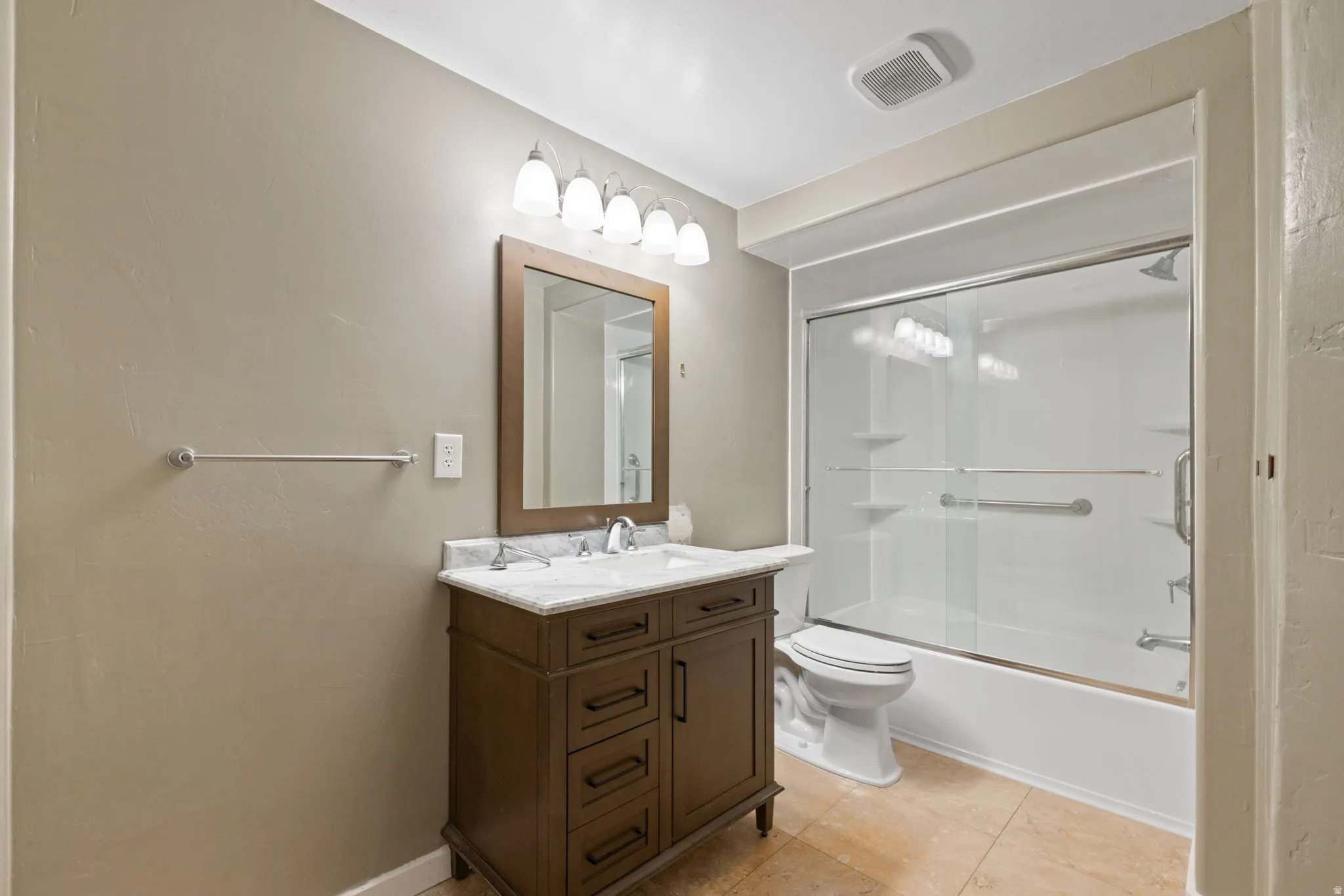 Bathroom 5 basement