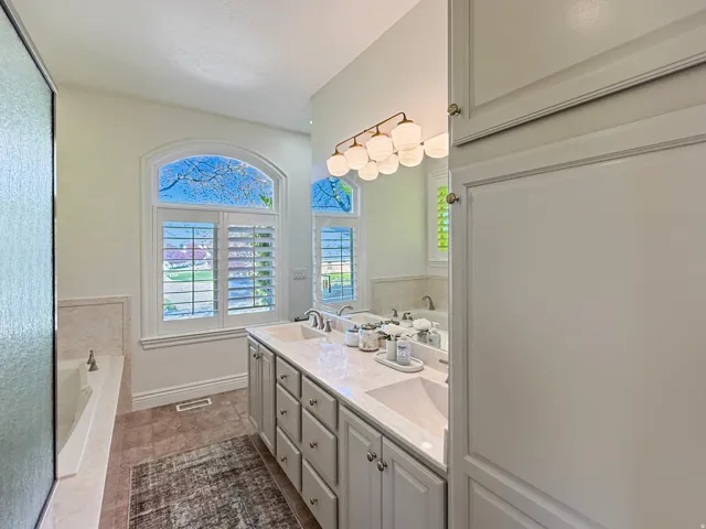 554 E 3575 N, North Ogden, Utah 84414