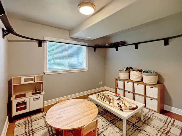 554 E 3575 N, North Ogden, Utah 84414