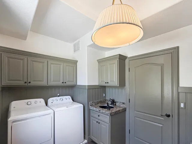 554 E 3575 N, North Ogden, Utah 84414