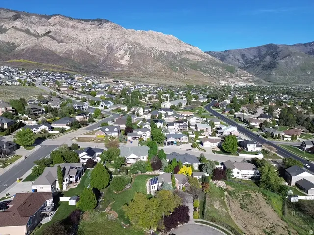 554 E 3575 N, North Ogden, Utah 84414
