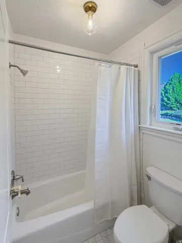 554 E 3575 N, North Ogden, Utah 84414