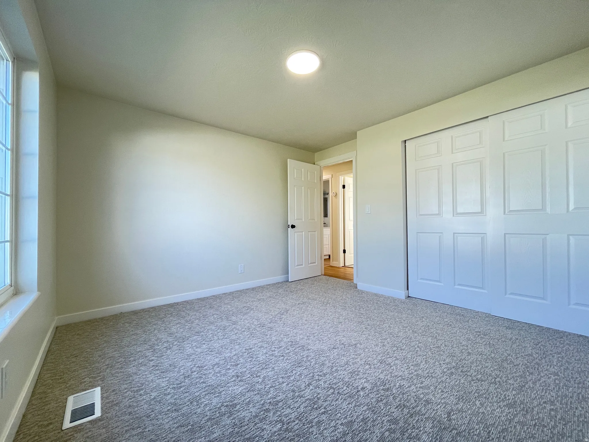 Upstairs bedroom #2