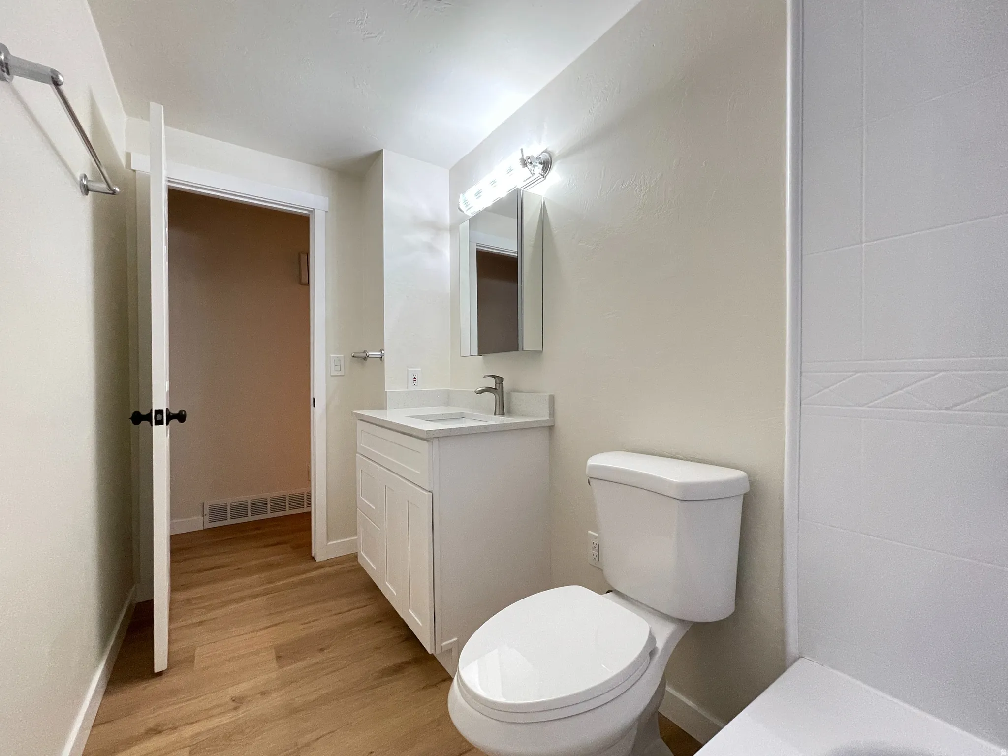 another angle of the upstairs bathroom