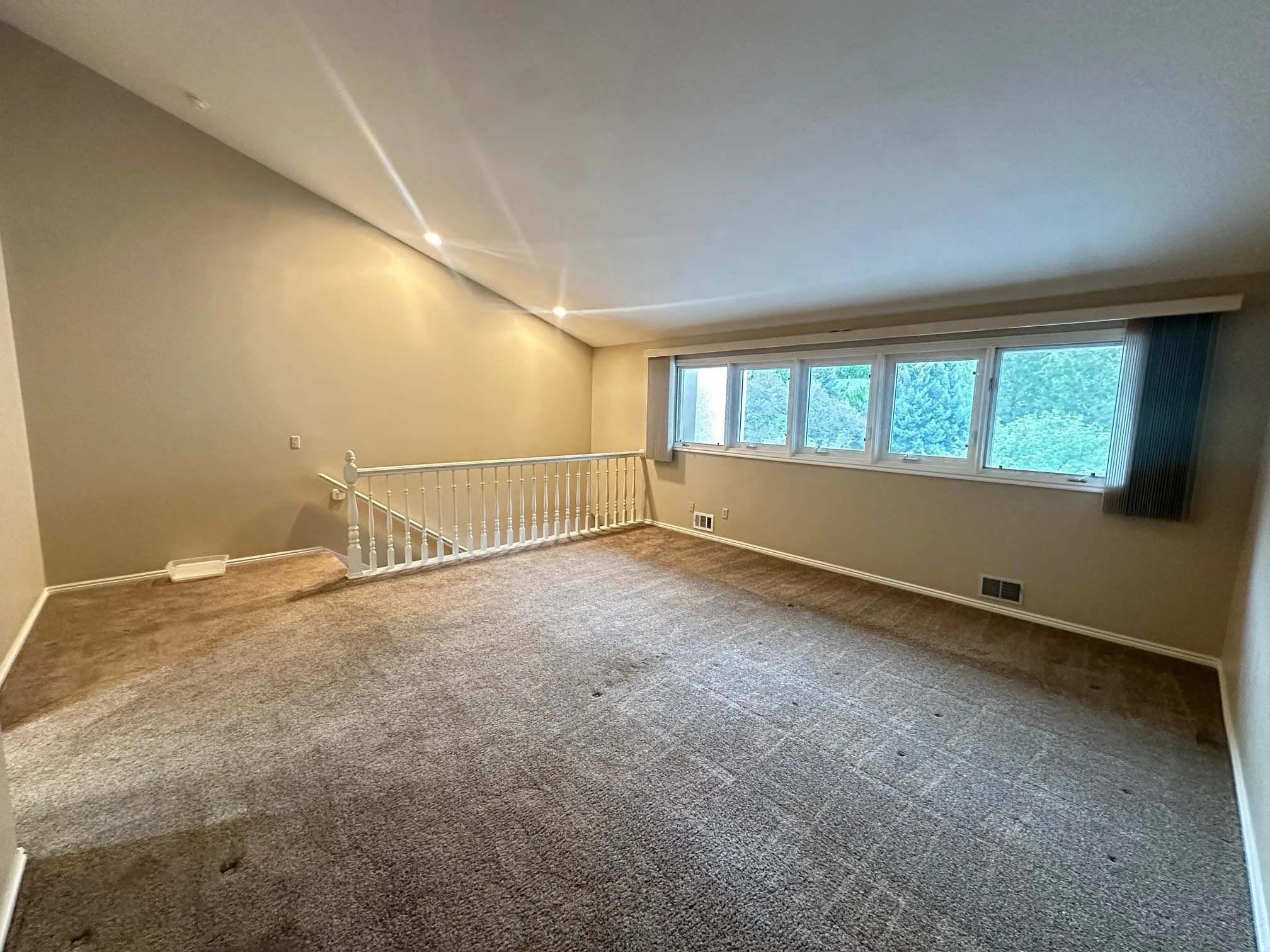 Large second Master or 2nd Living room