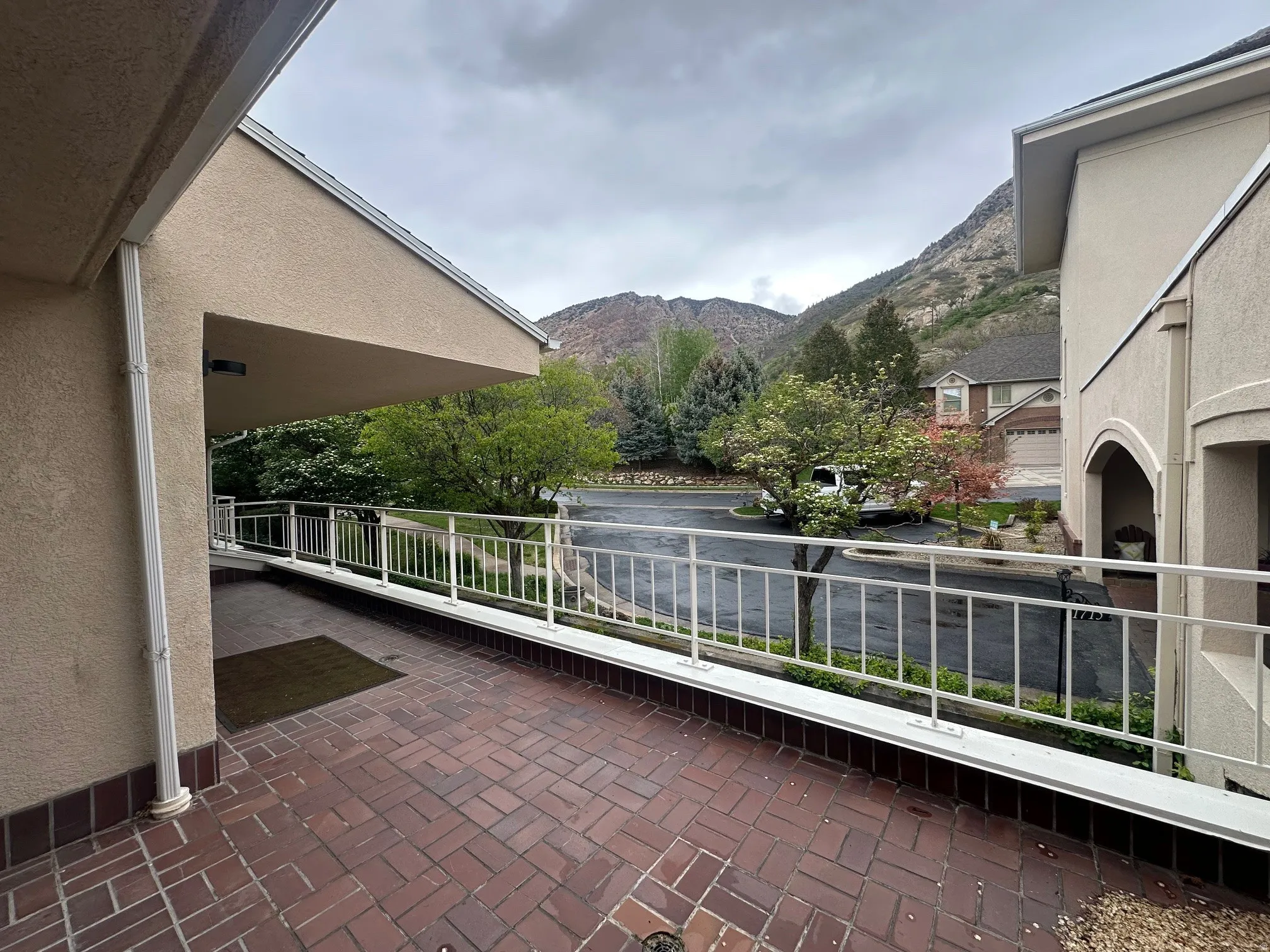 Covered outdoor patio