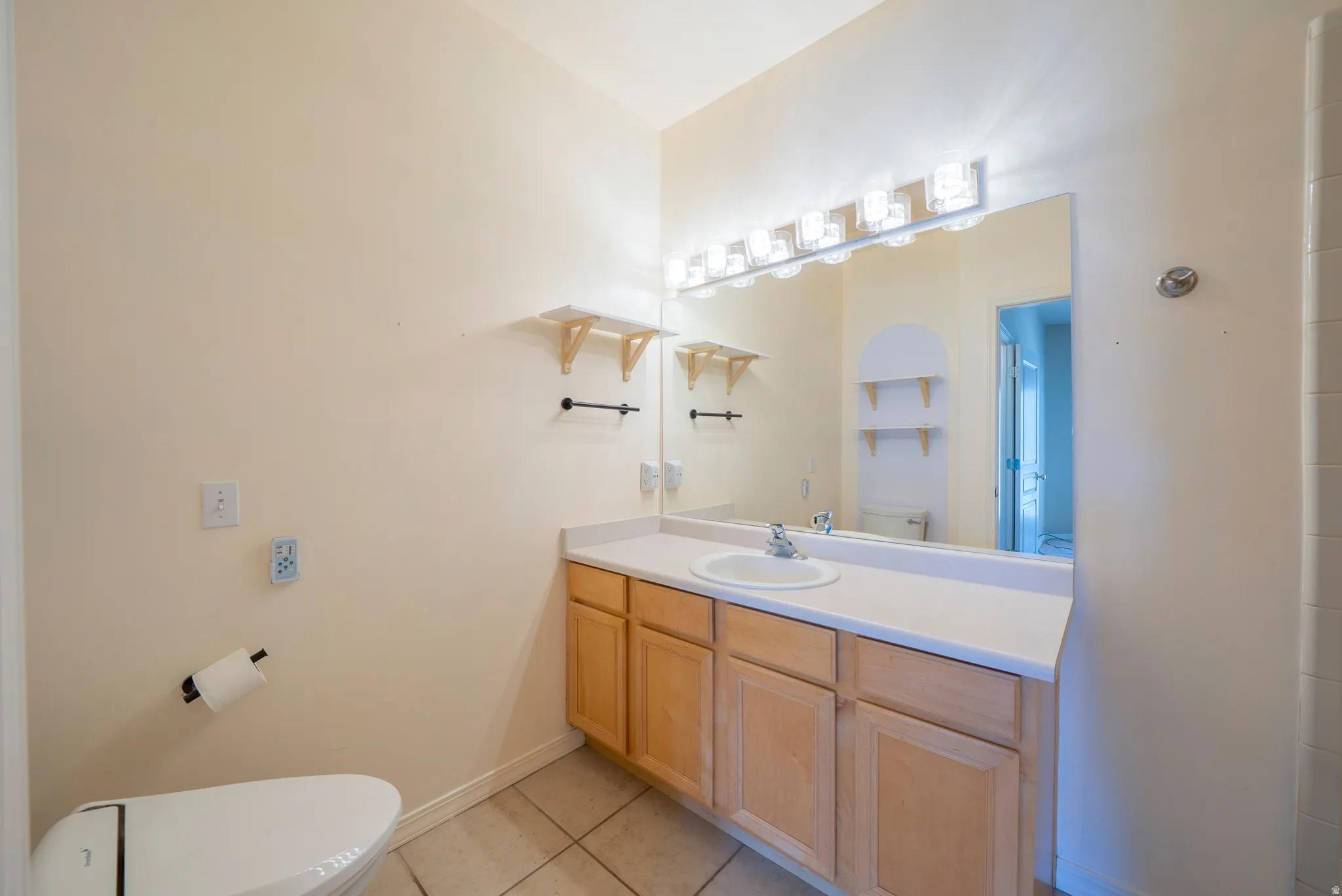 Primary full bathroom