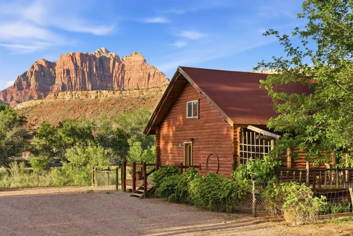 995 W 230 S, Rockville, Utah 84763