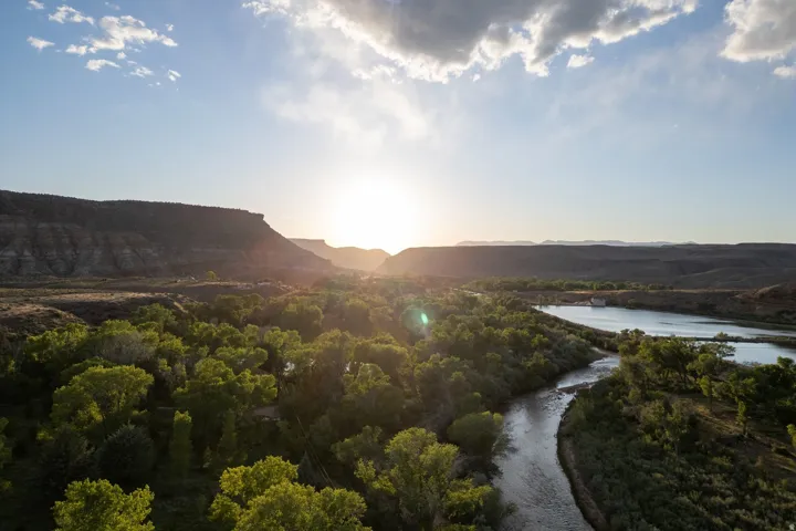 995 W 230 S, Rockville, Utah 84763