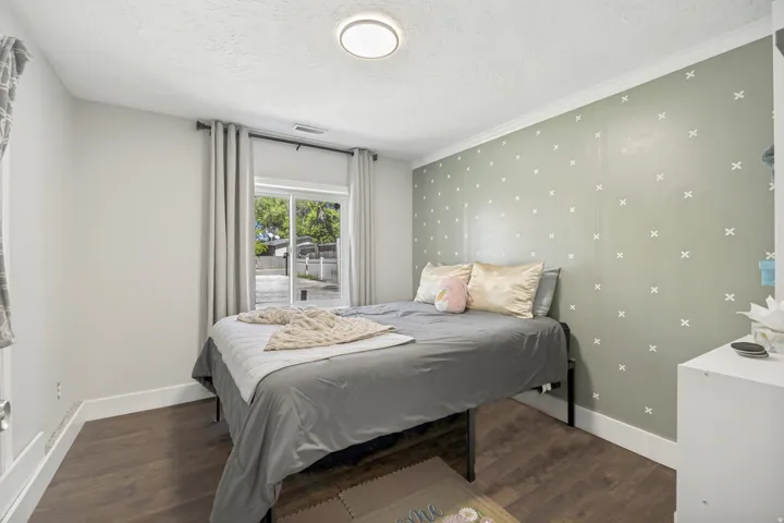 1445 W Russett Ave, West Valley City, Utah 84119
