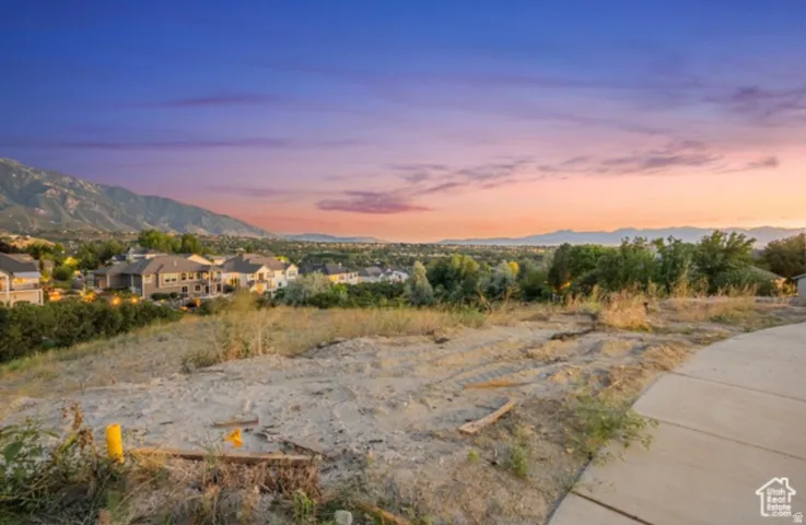 7913 Danish Pine Ln, Cottonwood Heights, Utah 84121