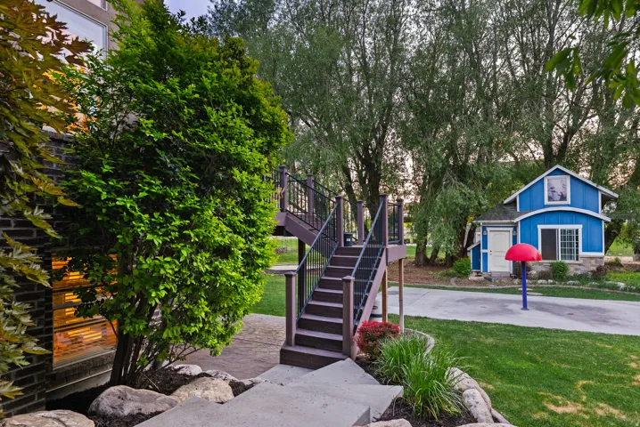 Splash pad and play house