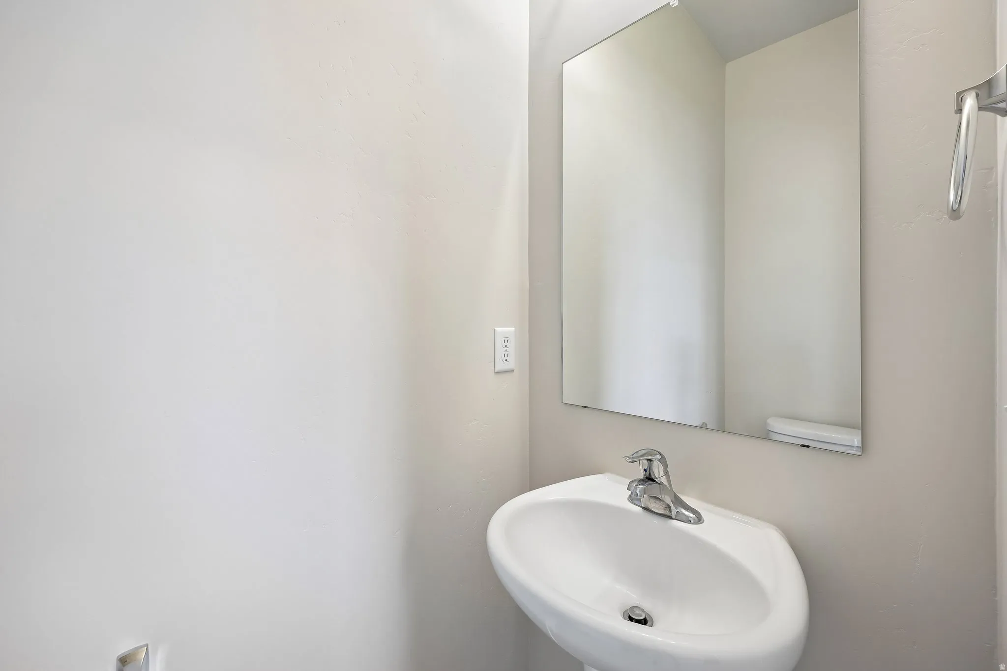 Bathroom with a sink