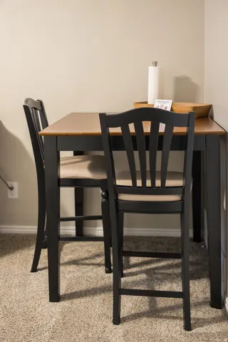 Wall-to-wall carpeting in a neutral tone