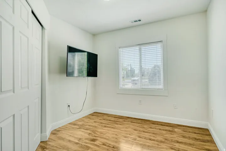 5182 W 5725 S, Hooper, Utah 84315