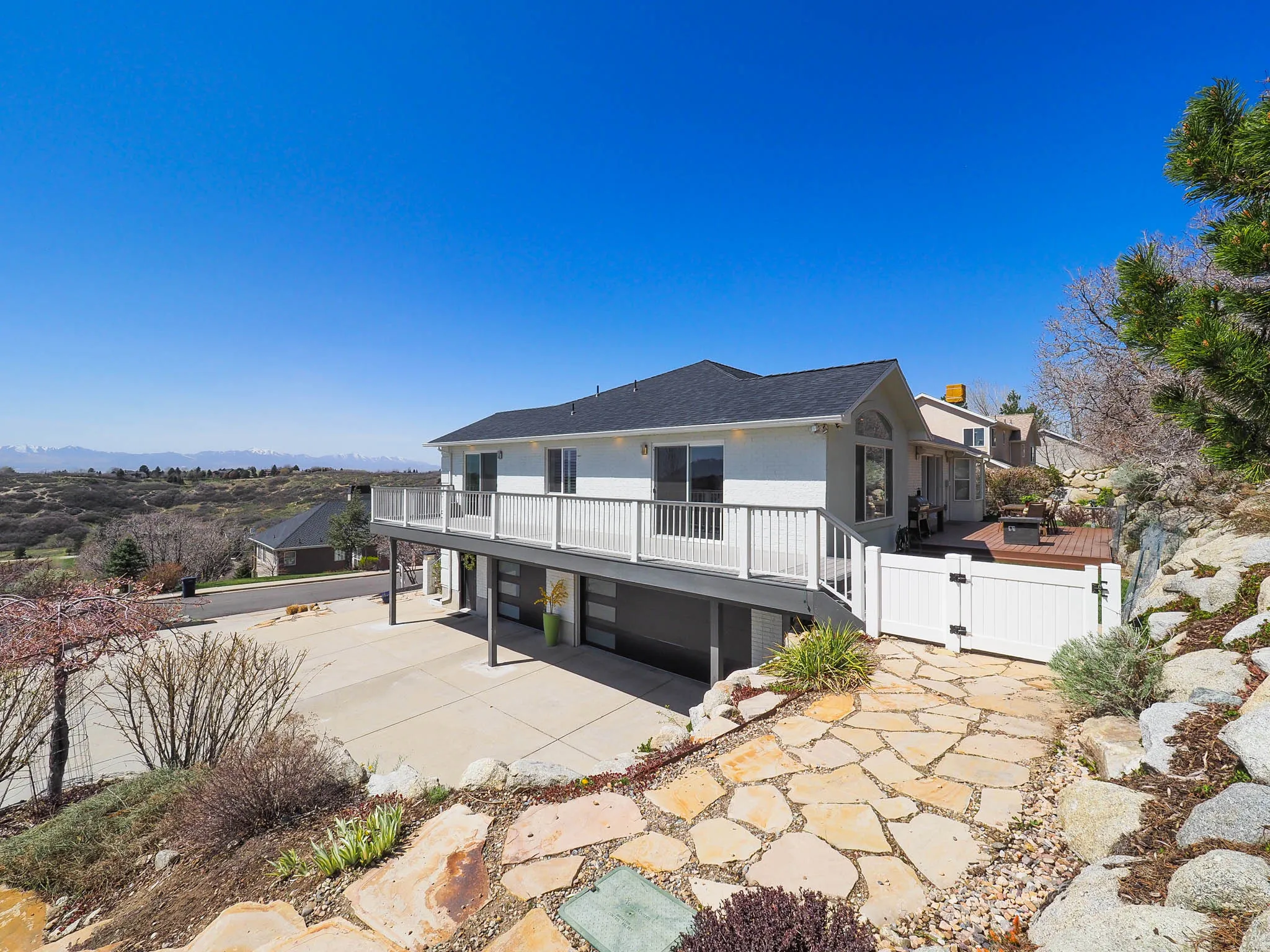 Spacious 3 Car Garage with a New Electric Vehicle Charging Station!