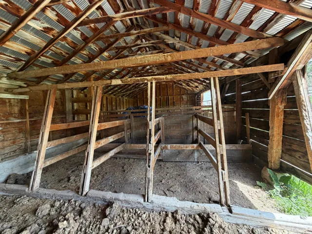 114 W 7 St, Georgetown, Idaho 83239