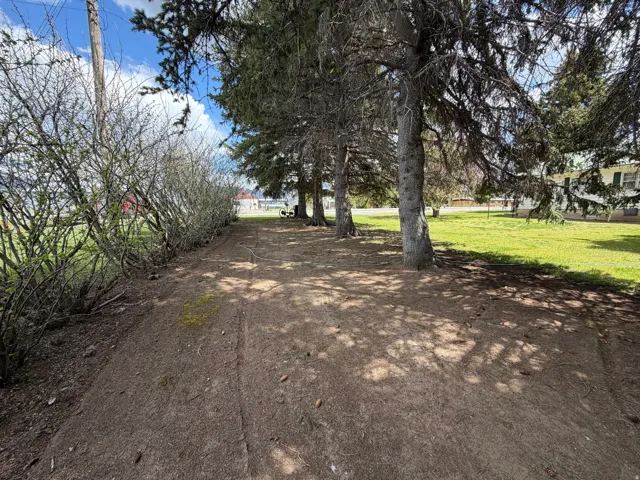 114 W 7 St, Georgetown, Idaho 83239