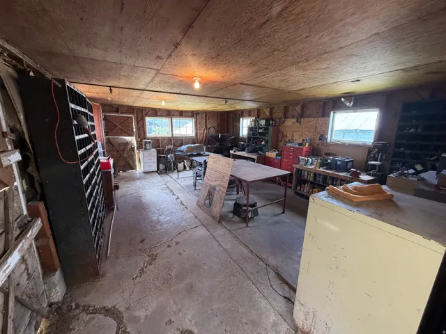 114 W 7 St, Georgetown, Idaho 83239