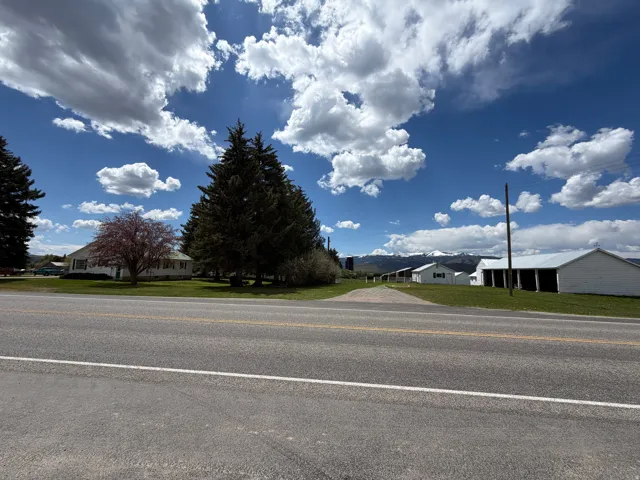 114 W 7 St, Georgetown, Idaho 83239