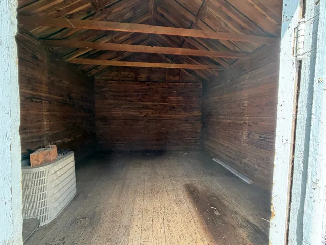 114 W 7 St, Georgetown, Idaho 83239