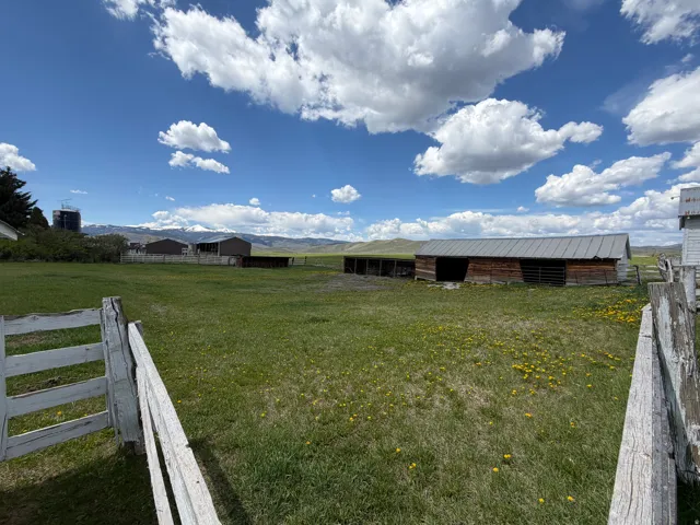 114 W 7 St, Georgetown, Idaho 83239