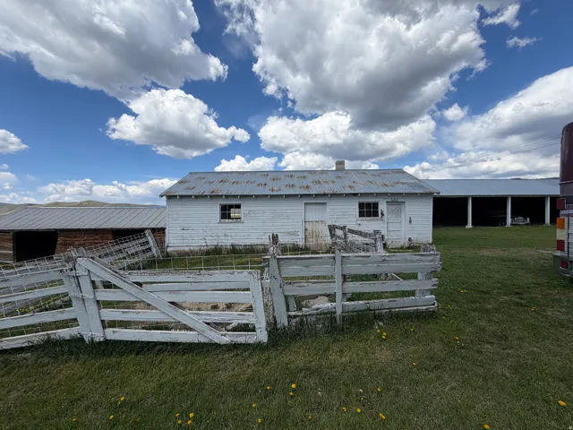 114 W 7 St, Georgetown, Idaho 83239