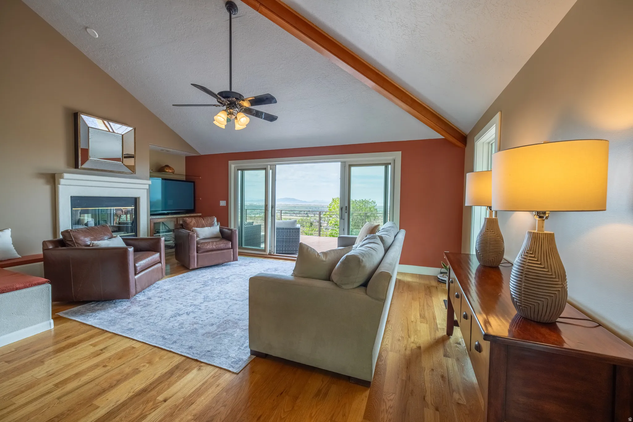 Sitting room off kitchen with double sliding glass doors