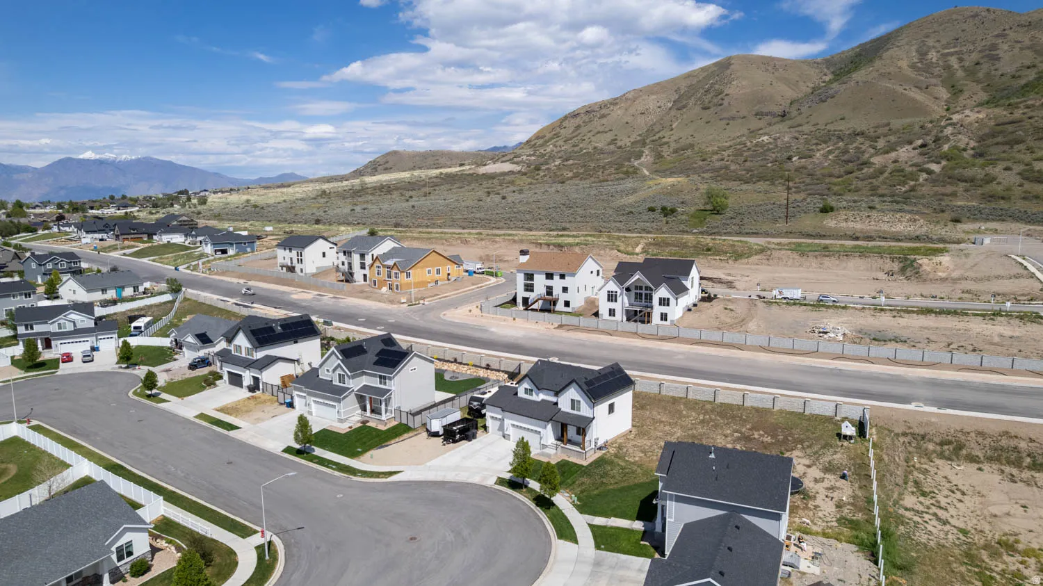 Newly constructed homes featuring contemporary architectural design
