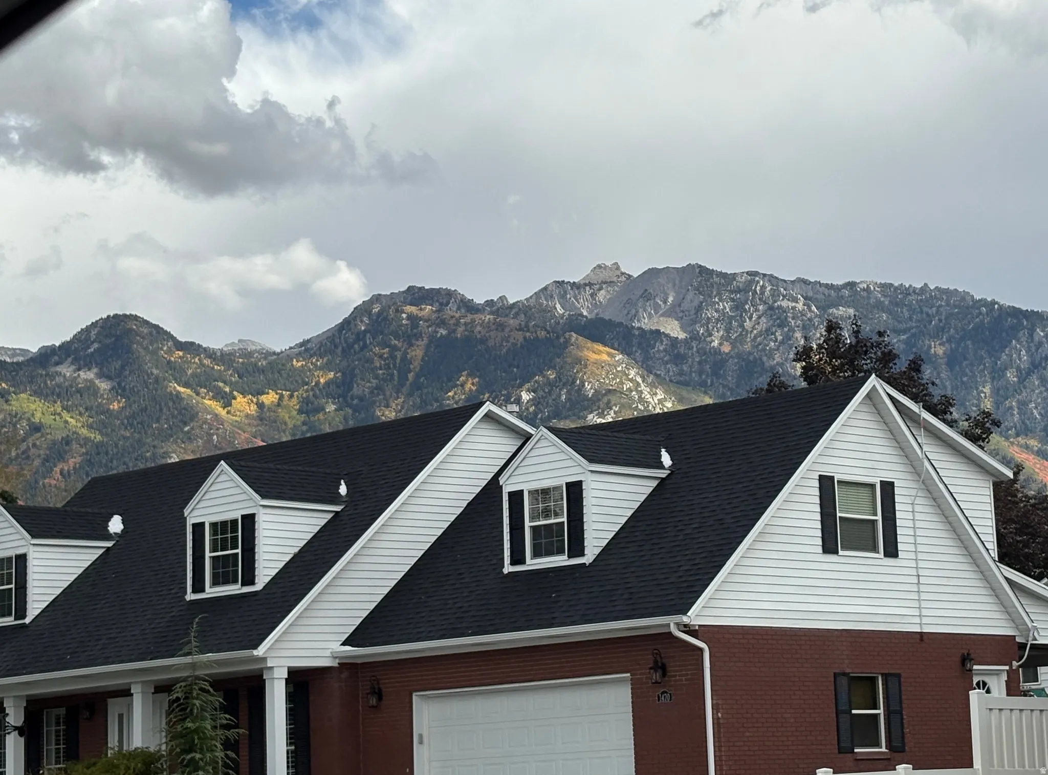 Beautiful mountain views year round!