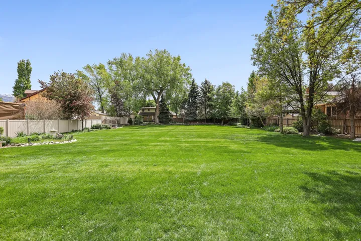 1436 Vine St, Murray, Utah 84121