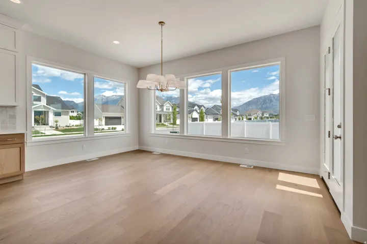 341 Louise Way #122, Vineyard, Utah 84059
