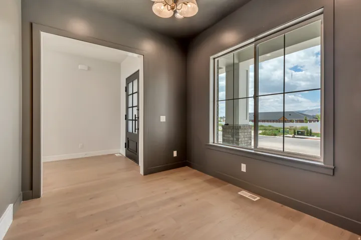 341 Louise Way #122, Vineyard, Utah 84059