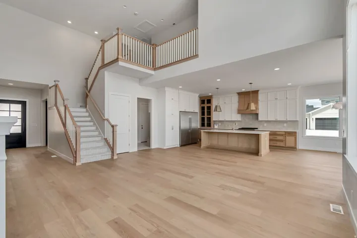 341 Louise Way #122, Vineyard, Utah 84059