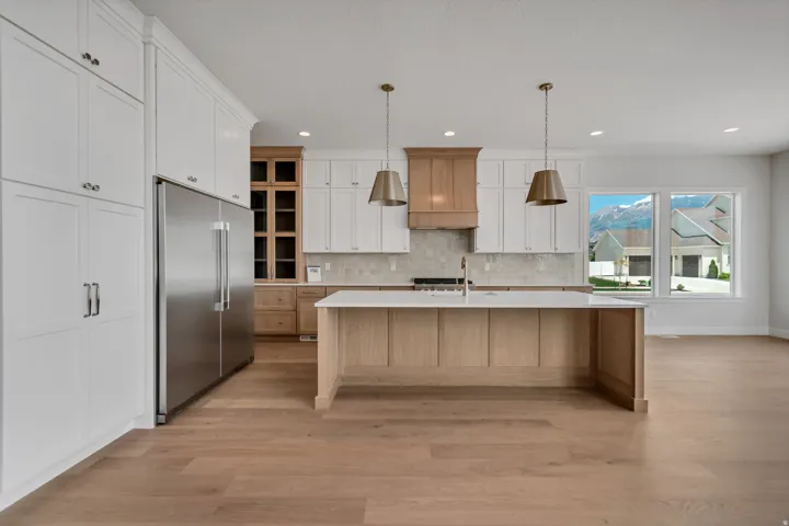 341 Louise Way #122, Vineyard, Utah 84059