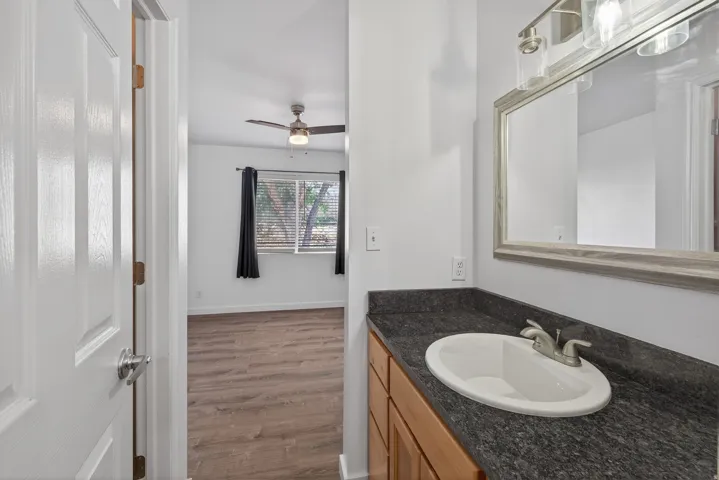 1108 E Holyoak Ln, Moab, Utah 84532