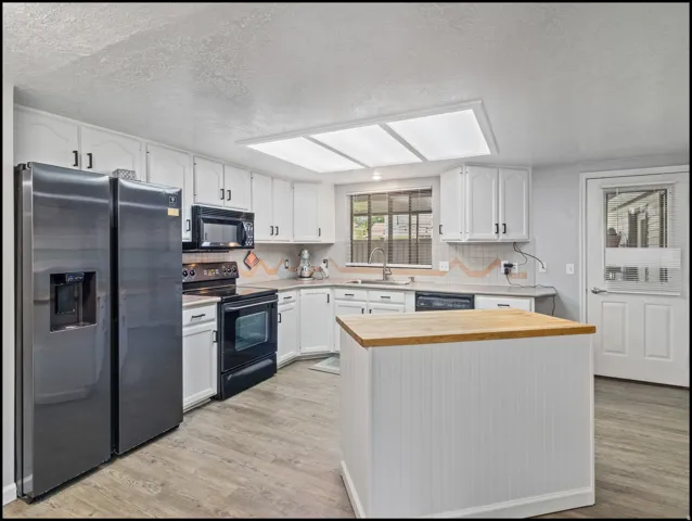 1166 N 700 W, Centerville, Utah 84014