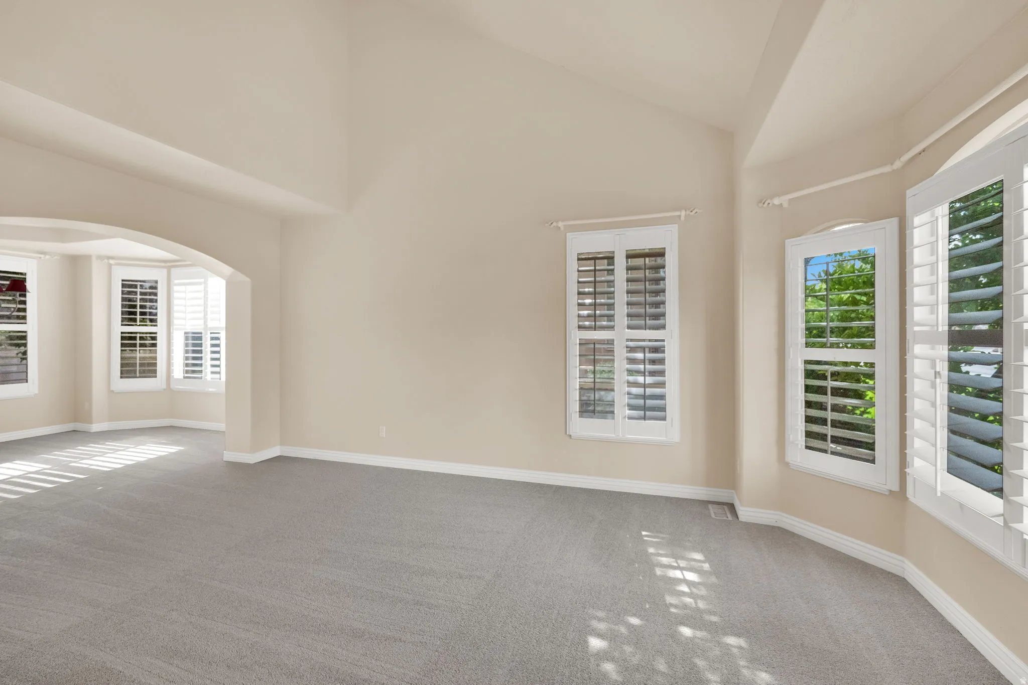 Family room & Dinning room