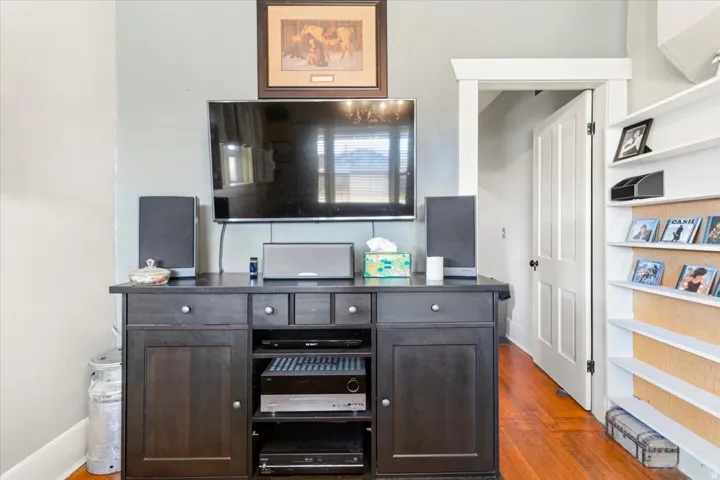 Den Office area, current owners used as a tv room.