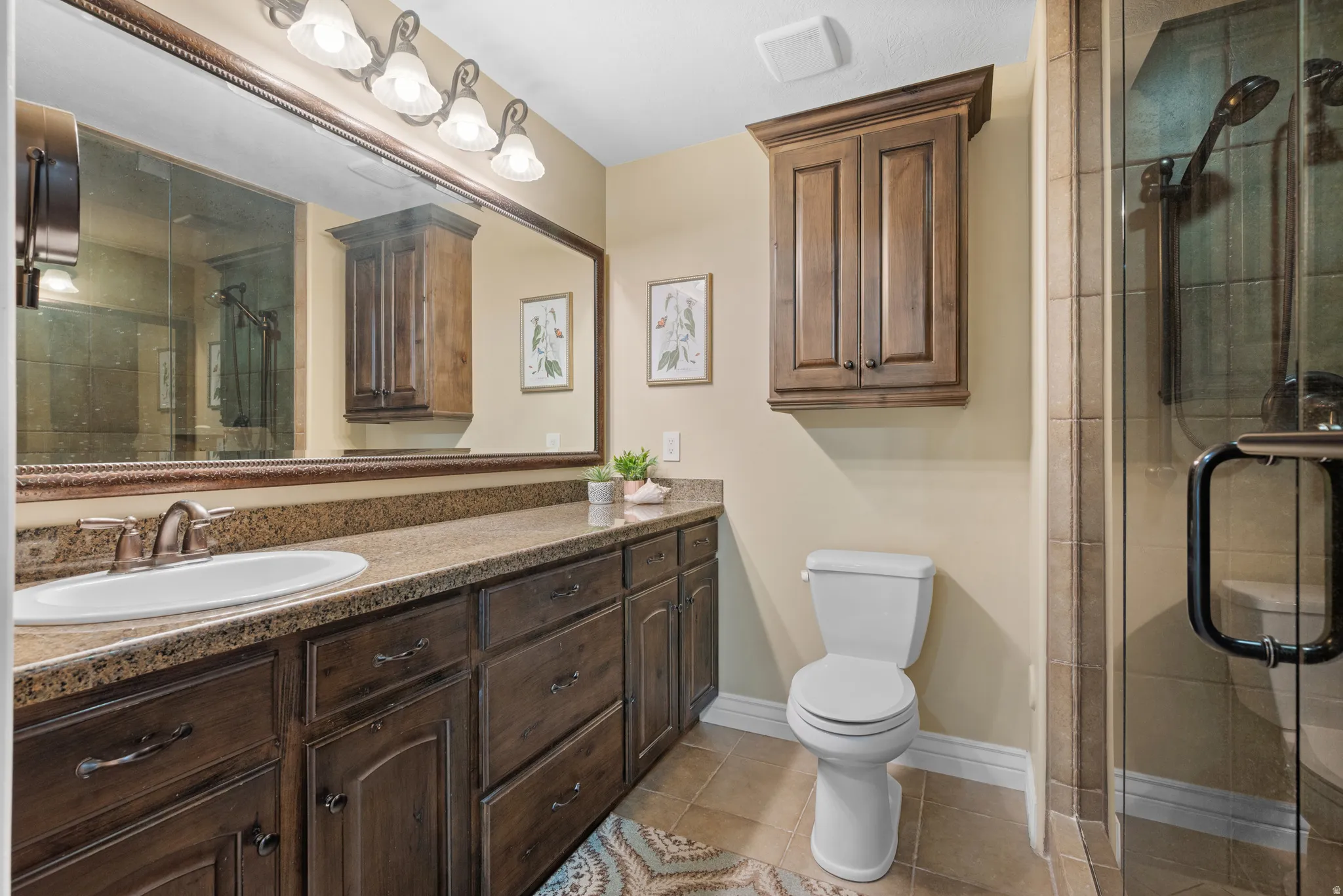 Principle bathroom