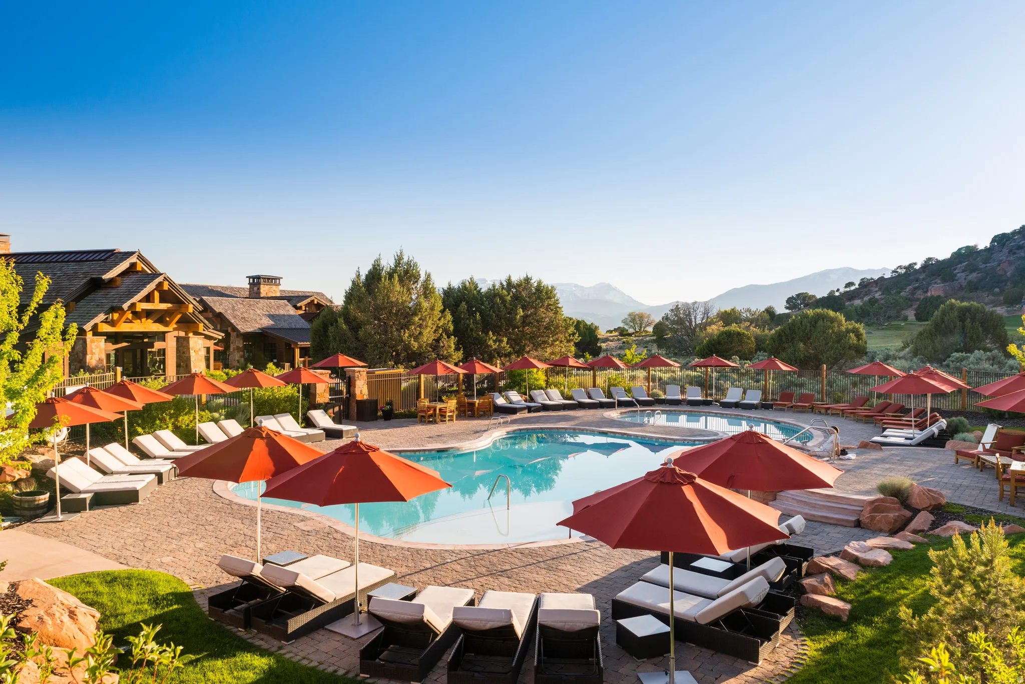 Red Ledges Pool
