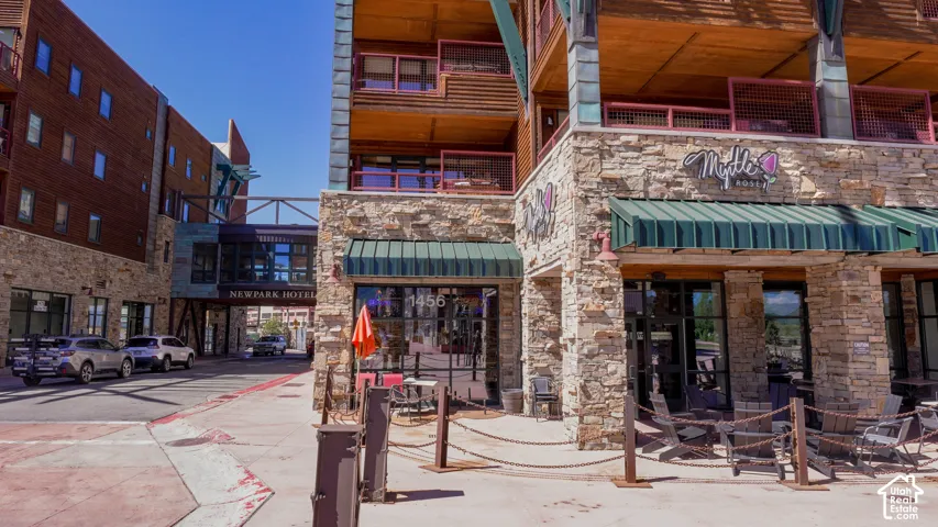 1456 W Newpark Blvd #213, Park City, Utah 84098