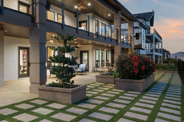 2014 S Centennial Blvd, Saratoga Springs, Utah 84045