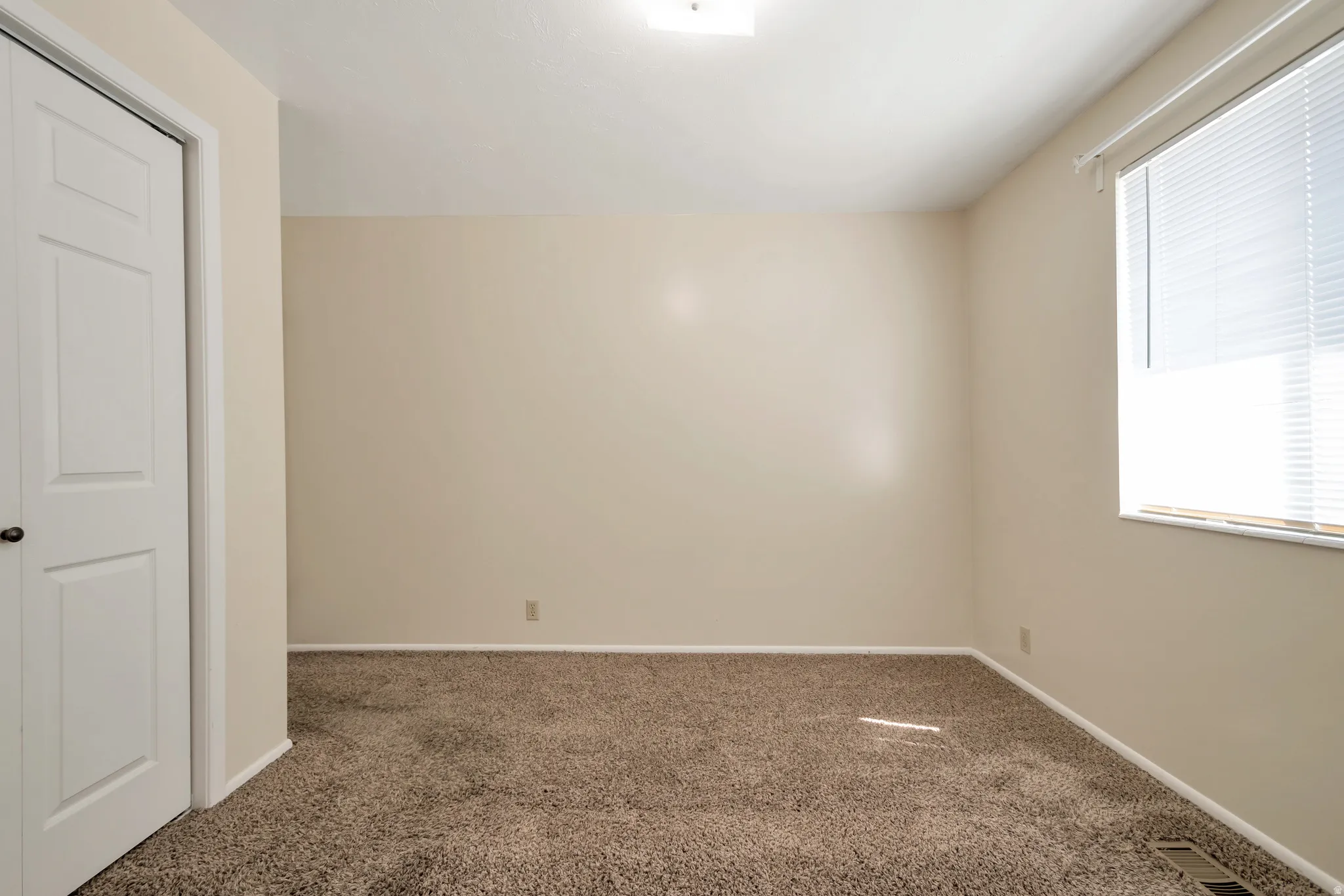 2 bedroom unit bedroom 2